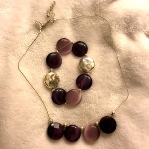 Necklace and bracelet set